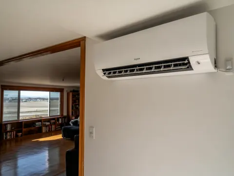 Illustration of the kind of work Ace Electrics does