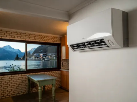 Illustration of the kind of work ARE Services (Airconditioning, Refrigeration and Electrical Services Ltd) does