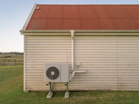 Illustration of the kind of work Auckland Air Conditioning does