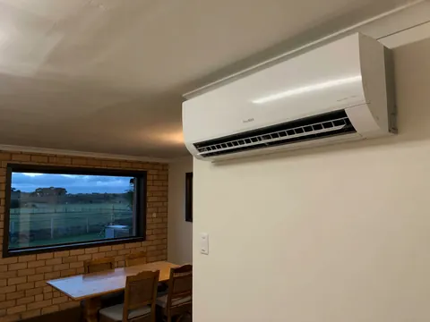 Illustration of the kind of work CT WIDE REF & AIR-CON LTD does