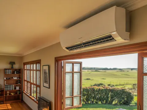 Illustration of the kind of work Southland Heatpumps does